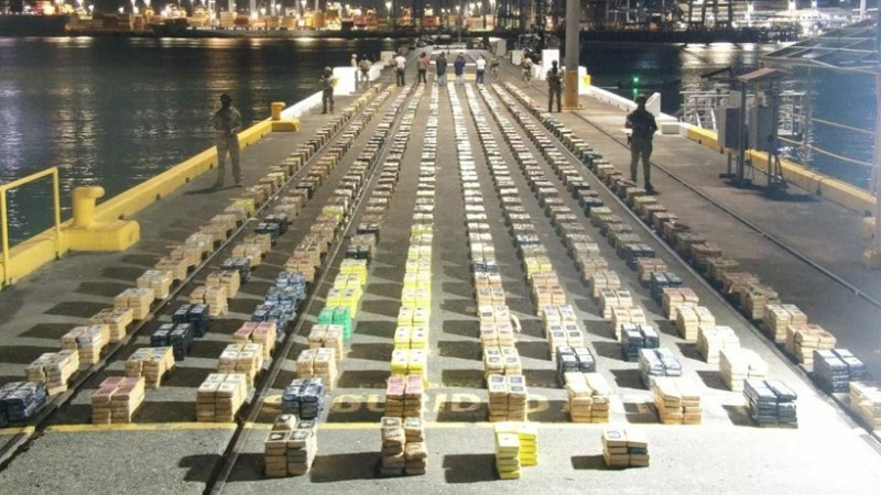 Số ma túy bị lực lượng Hải Không quân Panama thu giữ. (Ảnh: Sputnik)