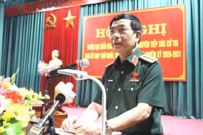 Phó Thủ tướng Chính phủ, Bộ trưởng Quốc phòng Phan Văn Giang phát biểu tại hội nghị. (Ảnh: DUY ĐỨC).