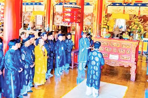 Đền thờ Vua Hàm Nghi và các tướng sĩ Cần Vương ở Cam Lộ.