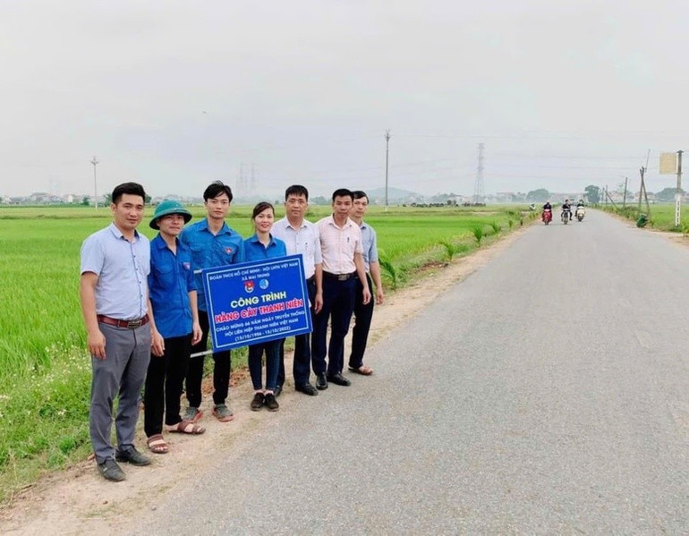Thời gian qua, các cấp, ngành, đoàn thể trên địa bàn tỉnh Bắc Giang đã luôn chung sức, đồng lòng xây dựng chương trình nông thôn mới. (Ảnh THIỆN TÂM) thoi-gian-qua-cac-cap-nganh-doan-the-tren-dia-ban-tinh-bac-giang-da-luon-chung-suc-dong-long-xay-dung-chuong-trinh-nong-thon-moi-anh-thien-tam.jpg