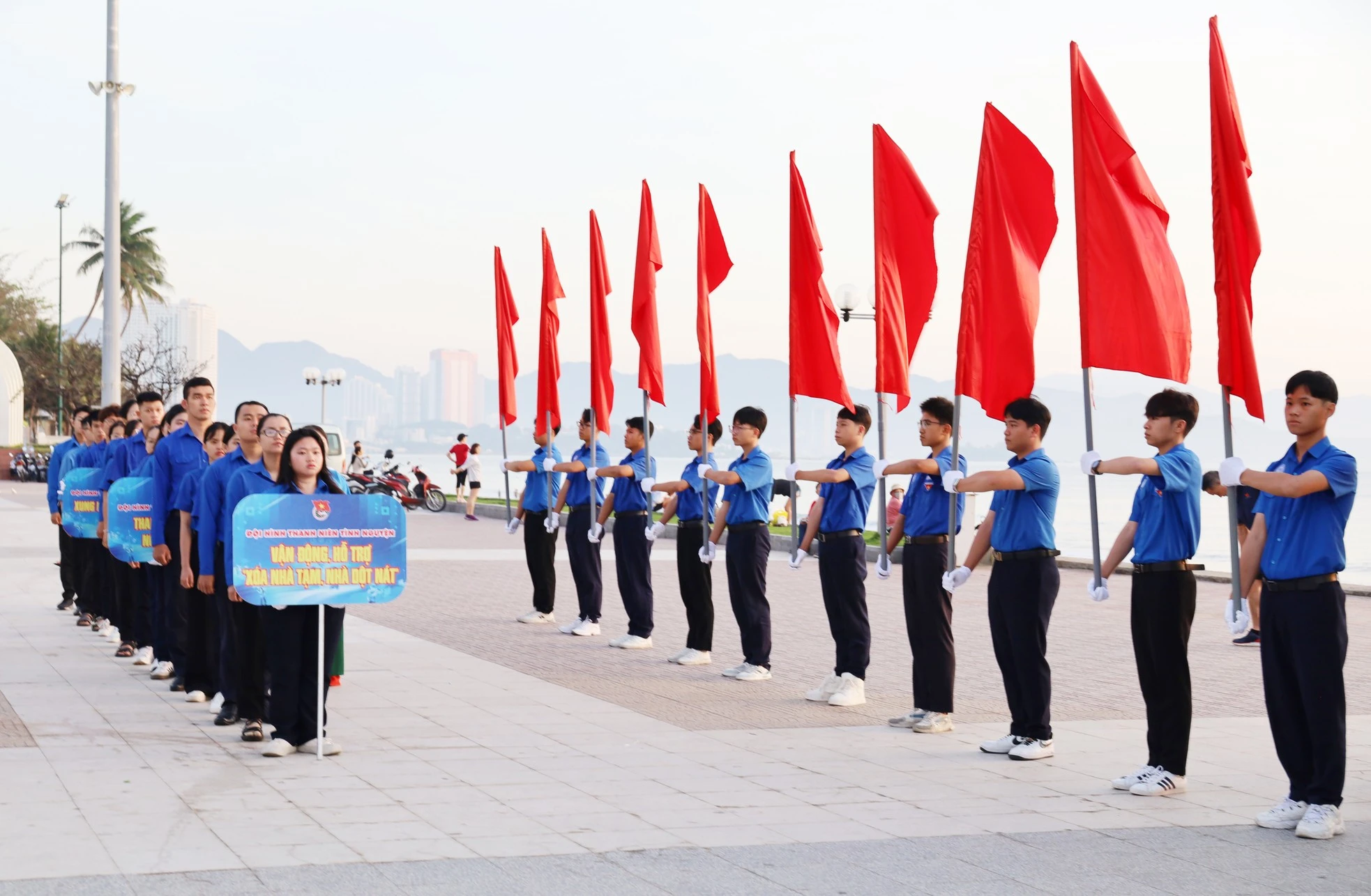 Khởi động Tháng Thanh niên của Tỉnh Đoàn Khánh Hòa.