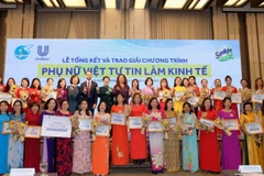 Lễ tổng kết và Trao giải Chương trình Phụ nữ Việt tự tin làm kinh tế năm 2021 do Sunlight và Hội Liên hiệp Phụ nữ Việt Nam phối hợp tổ chức.