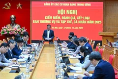 Quang cảnh Hội nghị kiểm điểm, đánh giá, xếp loại Ban Thường vụ và tập thể, cá nhân năm 2025 của Đảng ủy các cơ quan Đảng Trung ương. (Ảnh: DUY LINH)