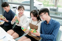 Dễ chơi dễ trúng, chương trình khuyến mãi hè của Trà Xanh Không Độ đang tạo nên cơn sốt trong giới trẻ với các giải thưởng cực khủng. 