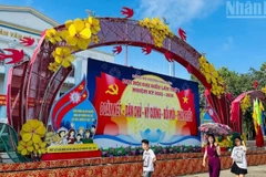 Từ phường Bạc Liêu đến các xã vùng xa, vùng ven biển không khí chuẩn bị Đại hội Đảng bộ cơ sở diễn ra khẩn trương, chu đáo, nhưng không phô trương, thiết thực, tiết kiệm. (Ảnh: TRỌNG DUY)