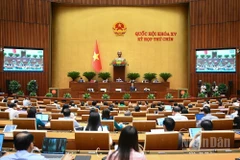 Quốc hội tiến hành chất vấn Bộ trưởng Giáo dục và Đào tạo Nguyễn Kim Sơn về nhóm vấn đề thứ hai thuộc lĩnh vực giáo dục và đào tạo. (Ảnh: DUY LINH)