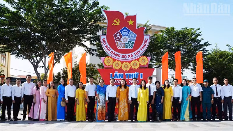 Các đại biểu dự Đại hội đại biểu Đảng bộ xã Tuy Phước lần thứ I, nhiệm kỳ 2025-2030.