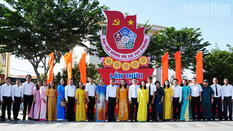 Các đại biểu dự Đại hội đại biểu Đảng bộ xã Tuy Phước lần thứ I, nhiệm kỳ 2025-2030.