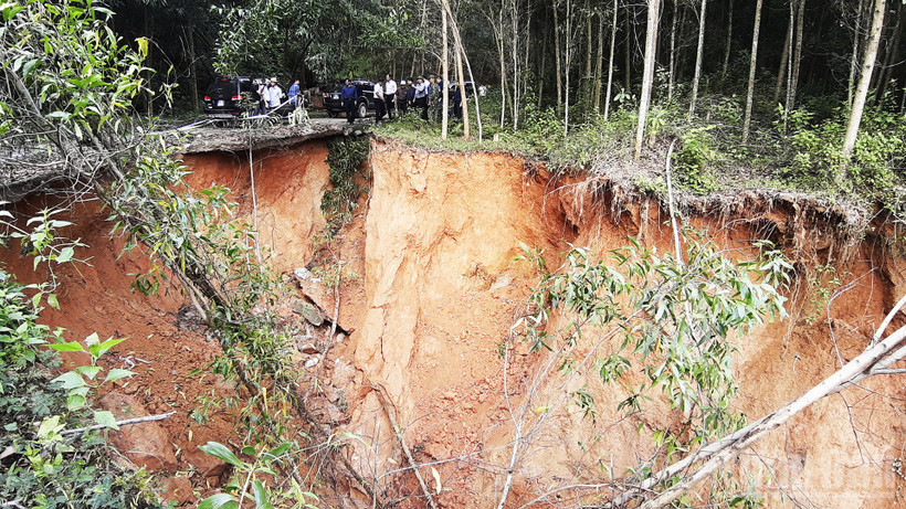 Sạt lở gây nhiều thiệt hại tại Gia Lai 