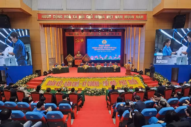 Toàn cảnh Đại hội Công đoàn tỉnh Phú Thọ. 
