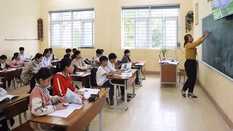 Giờ học tại Trường THCS Yên Sơn, huyện Thanh Sơn (Phú Thọ). (Ảnh: MẠNH XUÂN)