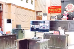 Một phiên tòa trực tuyến được áp dụng tại Tòa án nhân dân tỉnh Lào Cai.