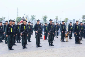 Lực lượng Cảnh sát cơ động, Công an tỉnh Bắc Ninh chuẩn bị lên đường tuần tra vũ trang.