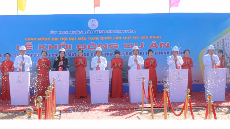 Lễ khởi động Dự án thành phần 1: di dân, tái định cư, giải phóng mặt bằng phục vụ xây dựng Nhà máy điện hạt nhân Ninh Thuận 1. (Ảnh: NGUYỄN TRUNG)