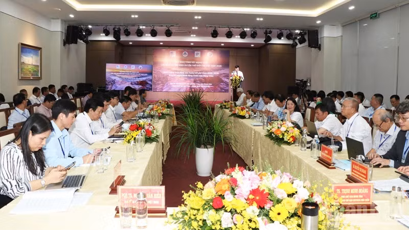 Quang cảnh hội nghị. (Ảnh: NGUYỄN TRUNG)