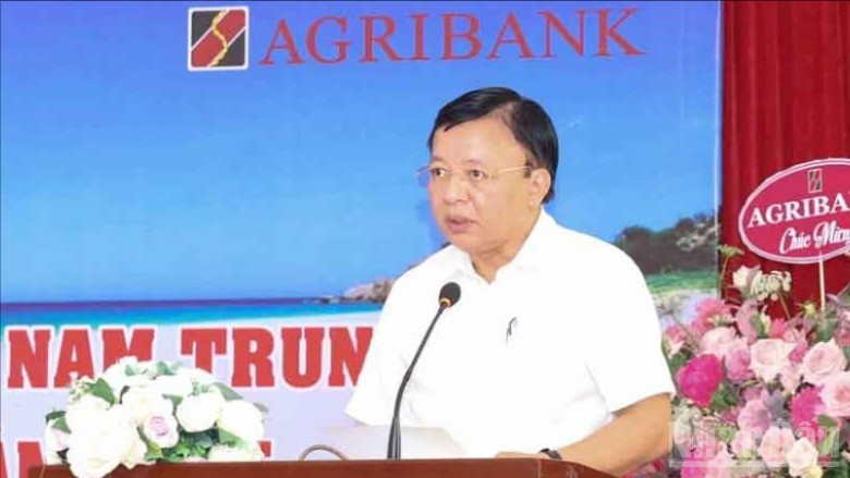 Phó Chủ tịch Ủy ban nhân dân tỉnh Ninh Thuận Lê Huyền phát biểu tại buổi lễ. ndo_br_img-1907-9108.jpg