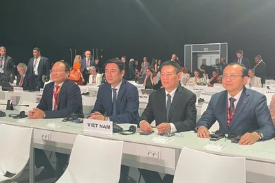 Phó Thủ tướng Hồ Đức Phớc tham dự lễ khai mạc Hội nghị FfD4 tại Sevilla, Tây Ban Nha. (Ảnh: Bộ Ngoại giao)