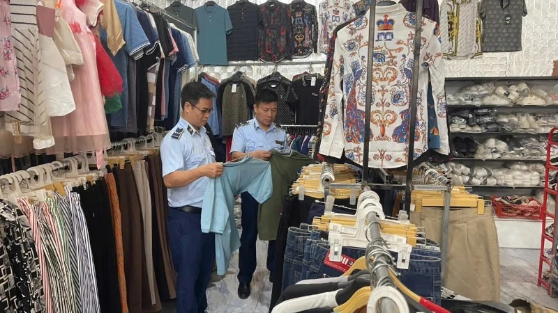 Lào Cai xử phạt hơn 2,6 tỷ đồng, tiêu hủy hàng hóa vi phạm trị giá 2,2 tỷ đồng