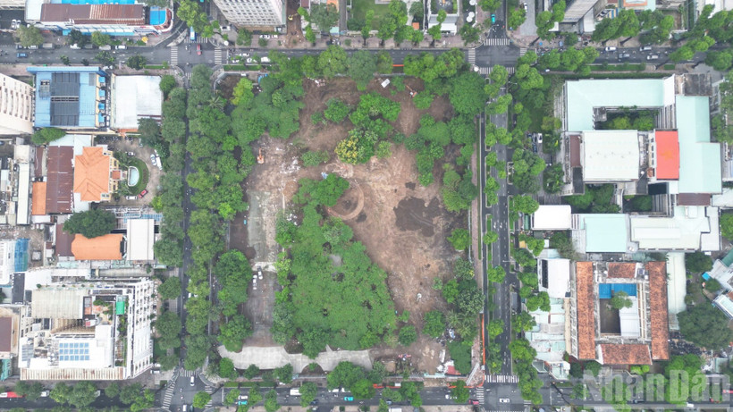 Chỉnh trang 9 khu “đất vàng” bỏ hoang thành công viên, vườn hoa, tạo không gian sinh hoạt cộng đồng phục vụ người dân dịp Tết Bính Ngọ 2026.