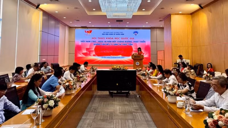 Quang cảnh hội thảo. (Ảnh: THÚY QUỲNH)