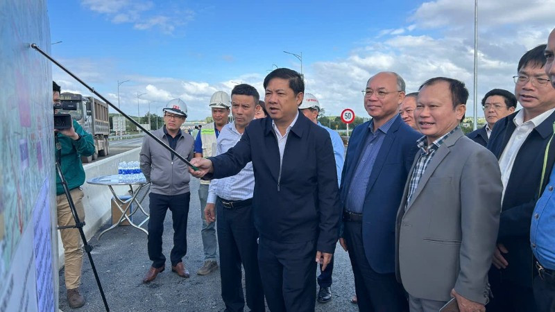 Bí thư Tỉnh ủy Đắk Lắk Lương Nguyễn Minh Triết cùng đoàn công tác tỉnh vừa đi kiểm tra tiến độ dự án thành phần 3 thuộc dự án đường bộ cao tốc Khánh Hòa-Buôn Ma Thuột.