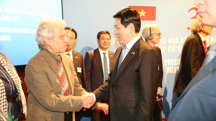 Chủ tịch nước Lương Cường gặp gỡ bạn bè, nhân dân tiến bộ Hoa Kỳ. (Ảnh: Xuân Kỳ)