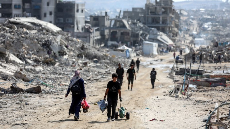 Người dân Palestine tại Dải Gaza. (Ảnh: THX/TTXVN) 