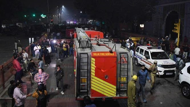 Hiện trường vụ nổ gần Pháo đài Đỏ ở New Delhi, Ấn Độ, ngày 10/11/2025. (Ảnh: ANI/TTXVN) 