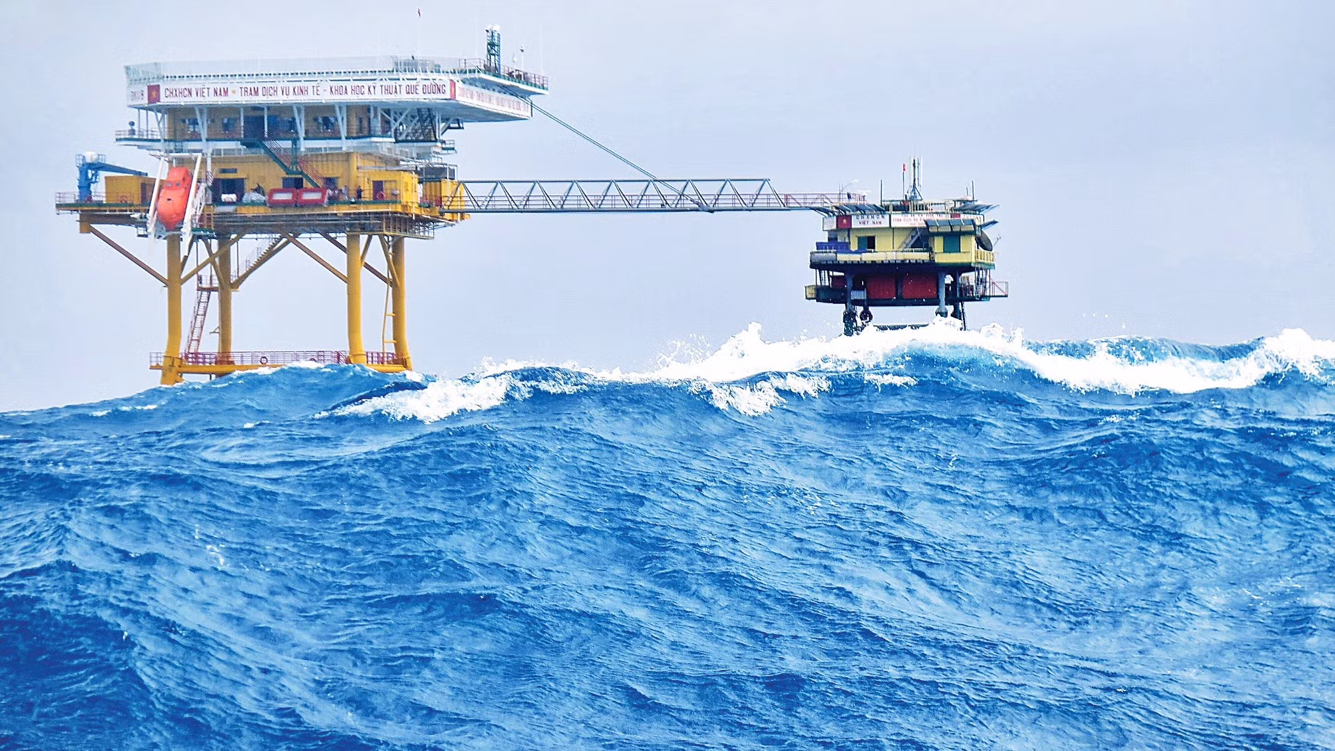 Đi một chiều dài đất nước