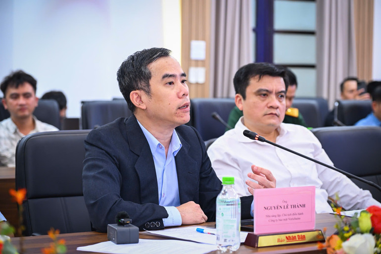 លោក Nguyen Le Thanh បានបញ្ជាក់ថា ចាំបាច់ត្រូវរៀបចំហេដ្ឋារចនាសម្ព័ន្ធសន្តិសុខបណ្តាញតាំងពីដំបូង ដើម្បីបង្កើនសមត្ថភាពទប់ទល់នឹងហានិភ័យ។ nguyen-len-thanh.jpg