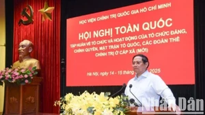 Thủ tướng Chính phủ Phạm Minh Chính phát biểu bế mạc Hội nghị. (Ảnh: TRẦN HẢI)