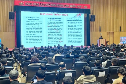 Quang cảnh hội nghị.