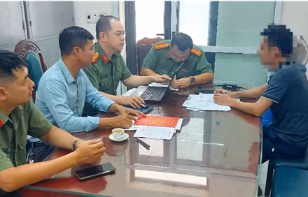 Công an thành phố Hải Phòng phát hiện, xử phạt người có hành vi viết bình luận nội dung xuyên tạc, sai sự thật xúc phạm cơ quan, tổ chức trên không gian mạng. (Ảnh: Công an Hải Phòng)