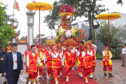 Lễ rước truyền thống tại Lễ hội truyền thống Từ Lương Xâm năm 2026. (Ảnh: ĐÀM THANH)
