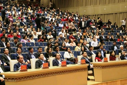 Các đại biểu dự Lễ khai trương Nhà hát Hoa Phượng và Chương trình nghệ thuật “New Year Concert 2026” do thành phố Hải Phòng tổ chức.