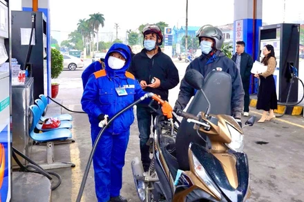 Thành phố Hải Phòng yêu cầu bảo đảm nguồn cung xăng dầu phục vụ sản xuất và đời sống nhân dân.