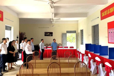 Một điểm bỏ phiếu bầu cử đại biểu Quốc hội khóa XVI và đại biểu Hội đồng nhân dân các cấp nhiệm kỳ 2026-2031 ở phường Nam Đồ Sơn (Hải Phòng).