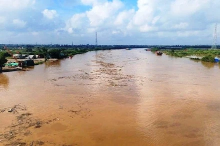 Thành phố Hải Phòng chỉ đạo tăng cường thực hiện phòng, chống ngập úng sau bão do mực nước trên các con sông thuộc địa bàn thành phố lên cao.