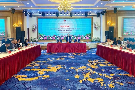 Quang cảnh Tọa đàm “Nâng cao chất lượng hoạt động Hội Nhà báo trong giai đoạn mới”.