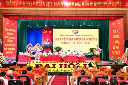 Quang cảnh đại hội.