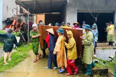 Tỉnh Nghệ An kiên quyết di dời, sơ tán người dân, phương tiện và tài sản đến nơi an toàn.