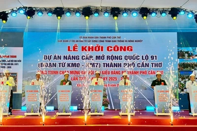Lễ khởi công dự án nâng cấp, mở rộng quốc lộ 91 thành phố Cần Thơ.