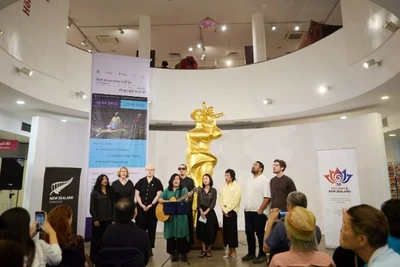 Triển lãm nghệ thuật kỷ niệm 50 năm thiết lập quan hệ ngoại giao Việt Nam-New Zealand.