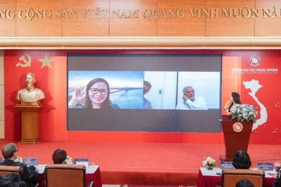 Hội thảo tổ chức theo hình thức trực tiếp tại Hà Nội và kết nối trực tuyến với các diễn giả, người tham dự trong và ngoài nước.