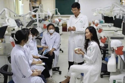 Học viên, sinh viên Trường đại học Y Dược được học tập thực hành tại cơ sở hiện đại.