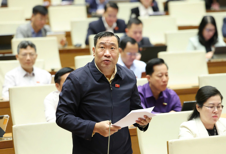 Đại biểu Thạch Phước Bình (Đoàn Vĩnh Long). (Ảnh: DUY LINH) thach-phuoc-binh-vinh-long.jpg
