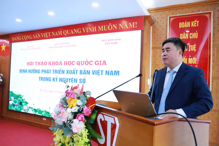 PGS, TS Phạm Minh Tuấn, Phó Tổng Biên tập Tạp chí Cộng sản, Chủ tịch Hội Xuất bản Việt Nam phát biểu khai mạc hội thảo. z7102614503606-b1435a43bc063c6150ac30b6fa2794b2.jpg