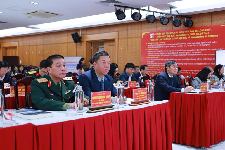 회의에 참석한 대표자들. cc92730dfaa076fe2fb1.jpg