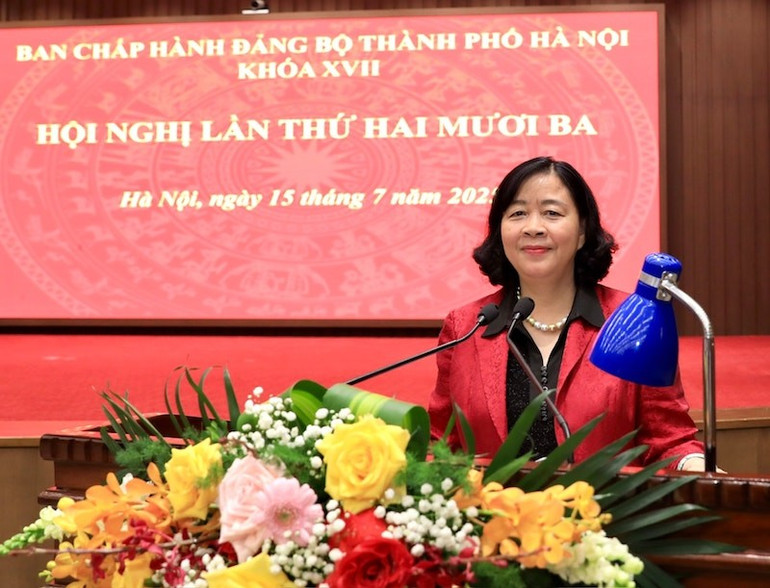 Đồng chí Bùi Thị Minh Hoài phát biểu kết luận hội nghị. bi-thu-thanhf-uy-1.jpg