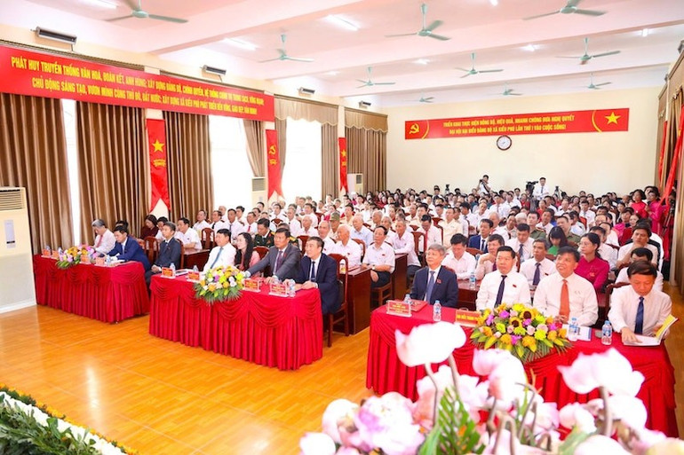 Quang cảnh Đại hội Đảng bộ xã Kiều Phú lần thứ nhất. (Ảnh: Nguyễn Tuân) 1-kp.jpg